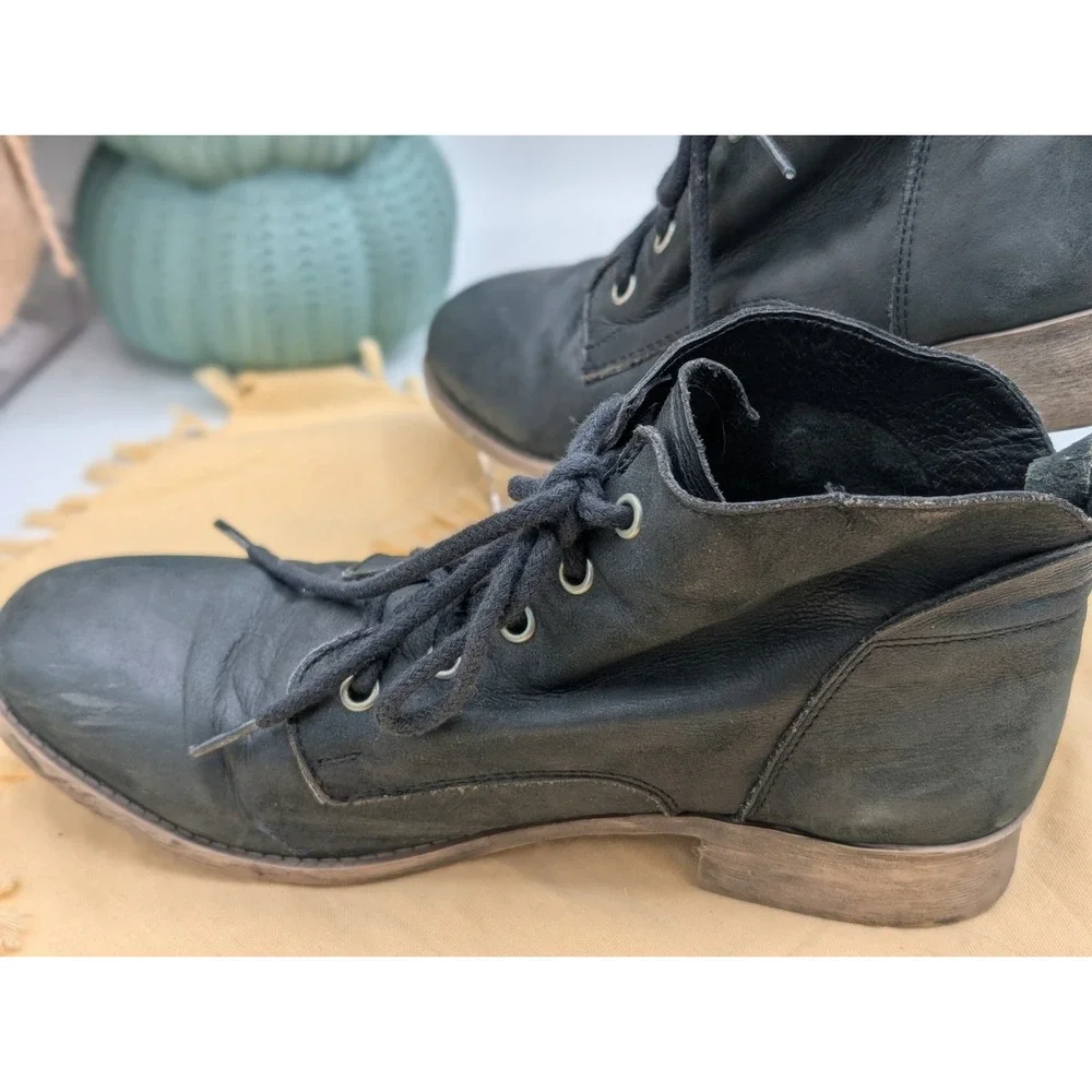 Steve Madden classic versatile
